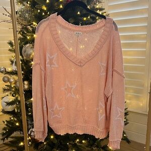 POL V-Neck Sweater with Star Design in Peach